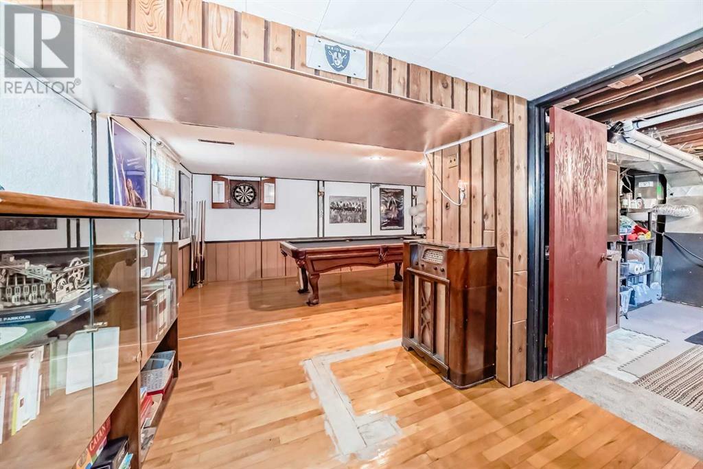 Single Family House Bungalow for Sale in   Avenue NW Bowness Calgary 