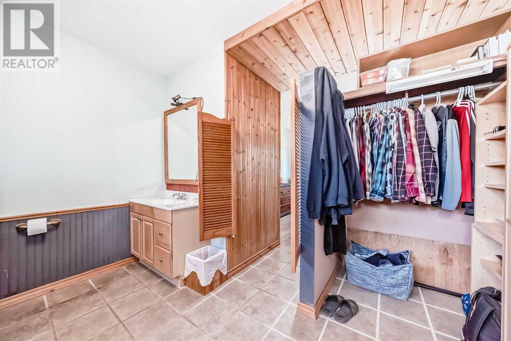 Single Family House Bungalow for Sale in   Avenue NW Bowness Calgary 
