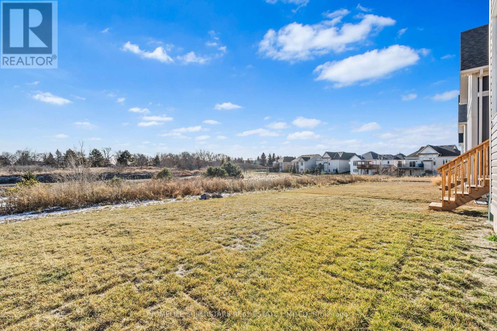 Photo 16 of 18 Oakmont Drive, Loyalist ON
