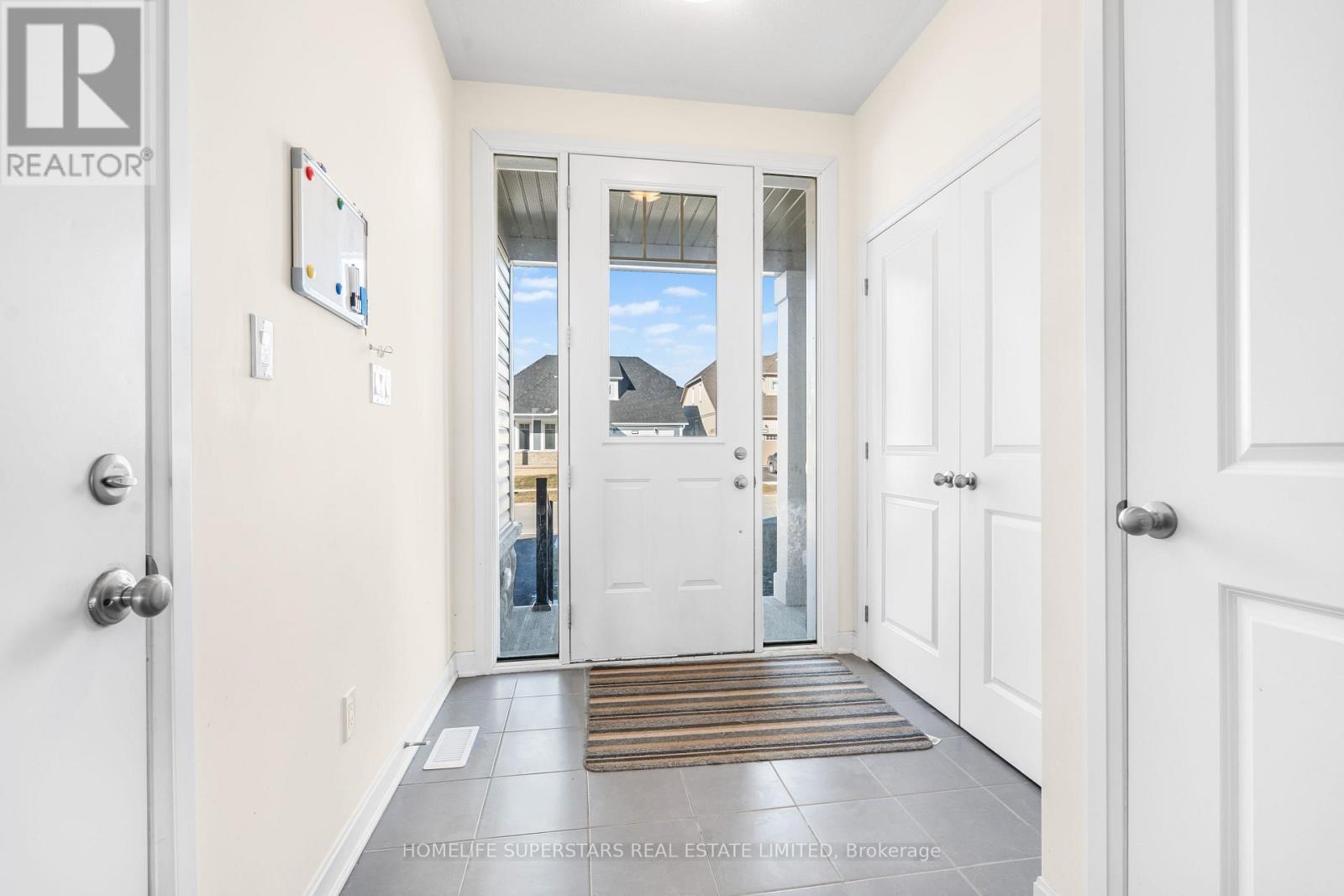 Photo 24 of 18 Oakmont Drive, Loyalist ON