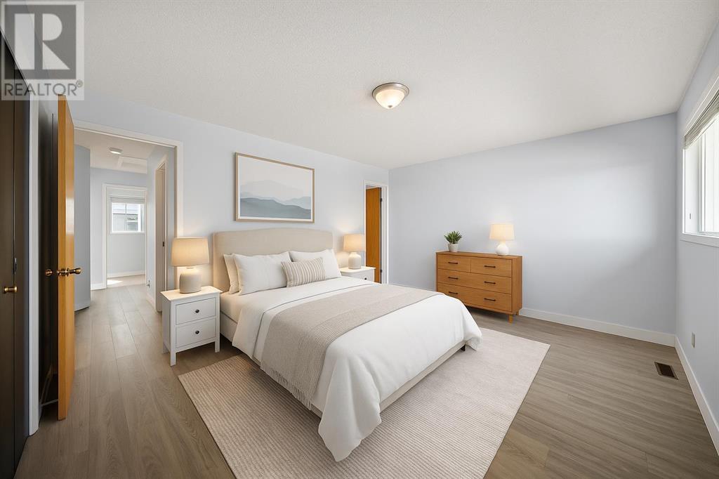 Single Family House for Sale in  Bedford Manor NE Beddington Heights Calgary 