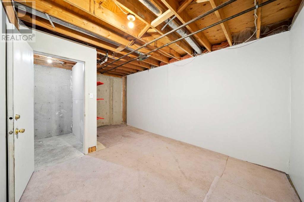 Single Family House for Sale in  Bedford Manor NE Beddington Heights Calgary 