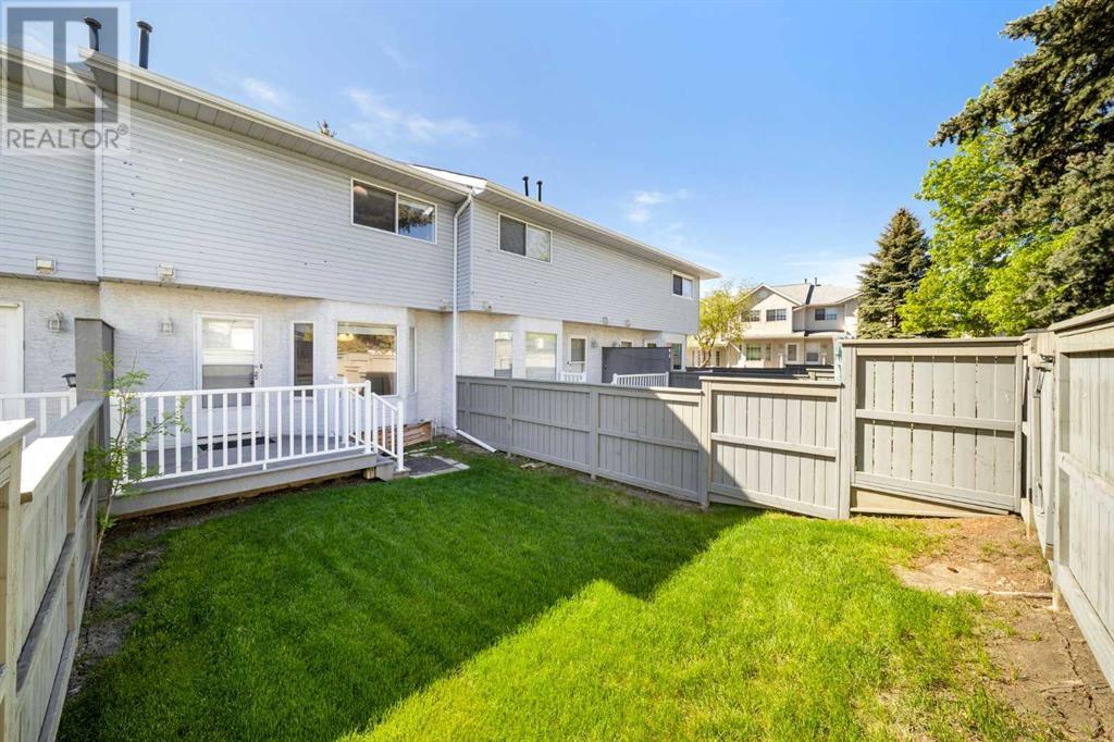 Single Family House for Sale in  Bedford Manor NE Beddington Heights Calgary 
