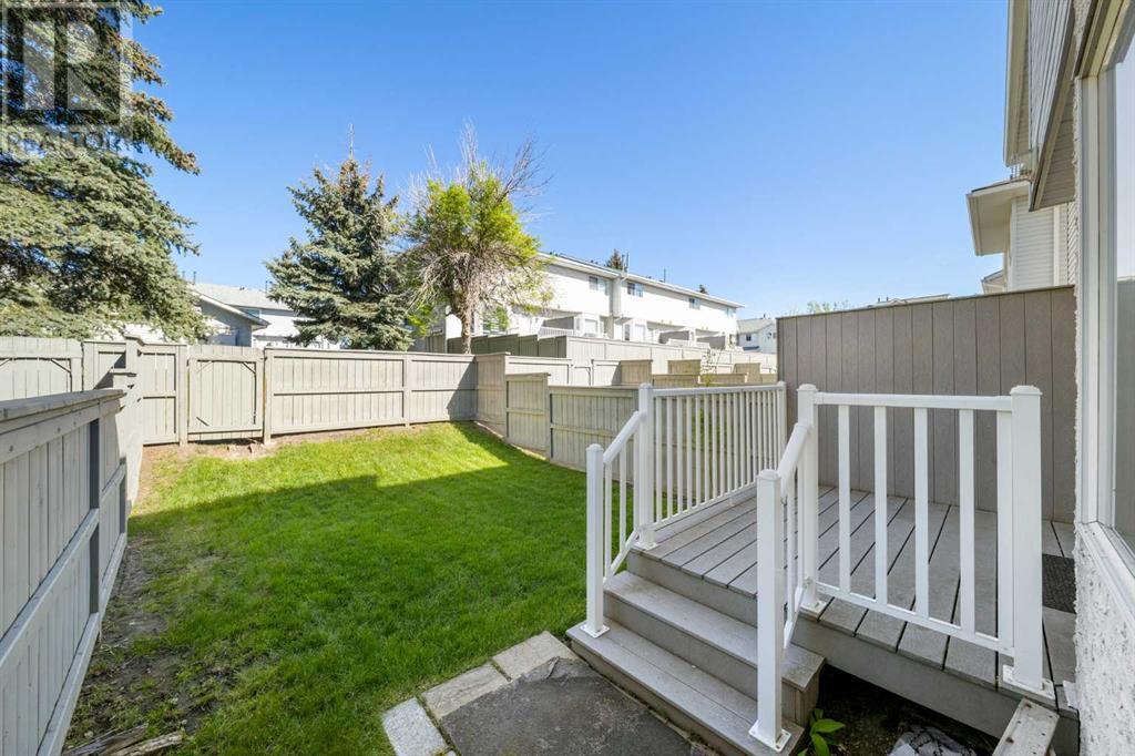 Single Family House for Sale in  Bedford Manor NE Beddington Heights Calgary 