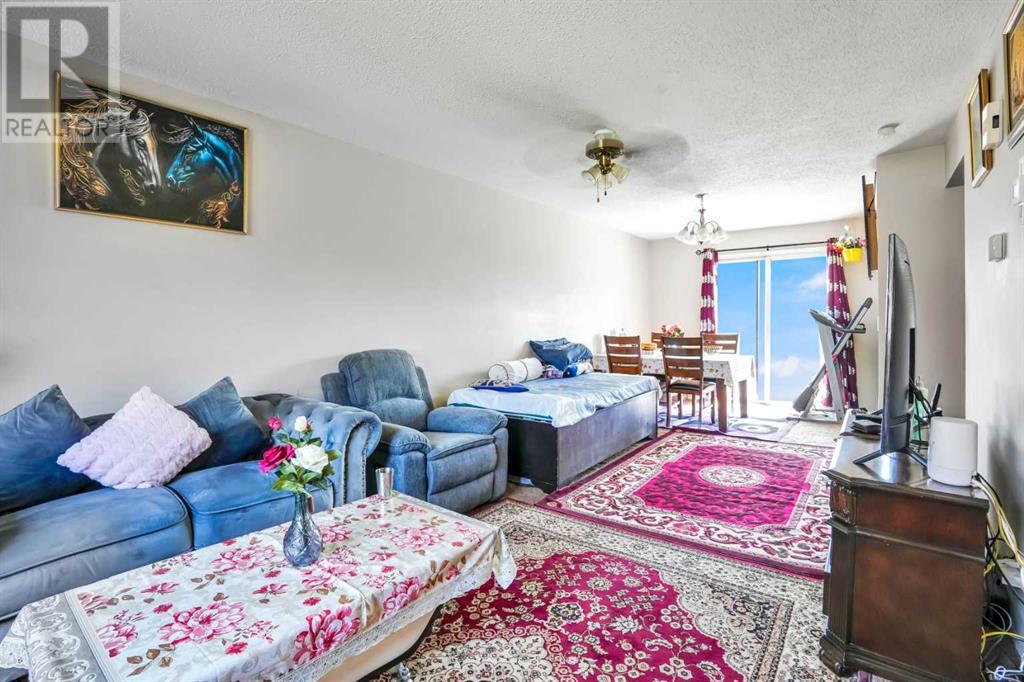40 Pinecliff Close NE, Calgary, Alberta