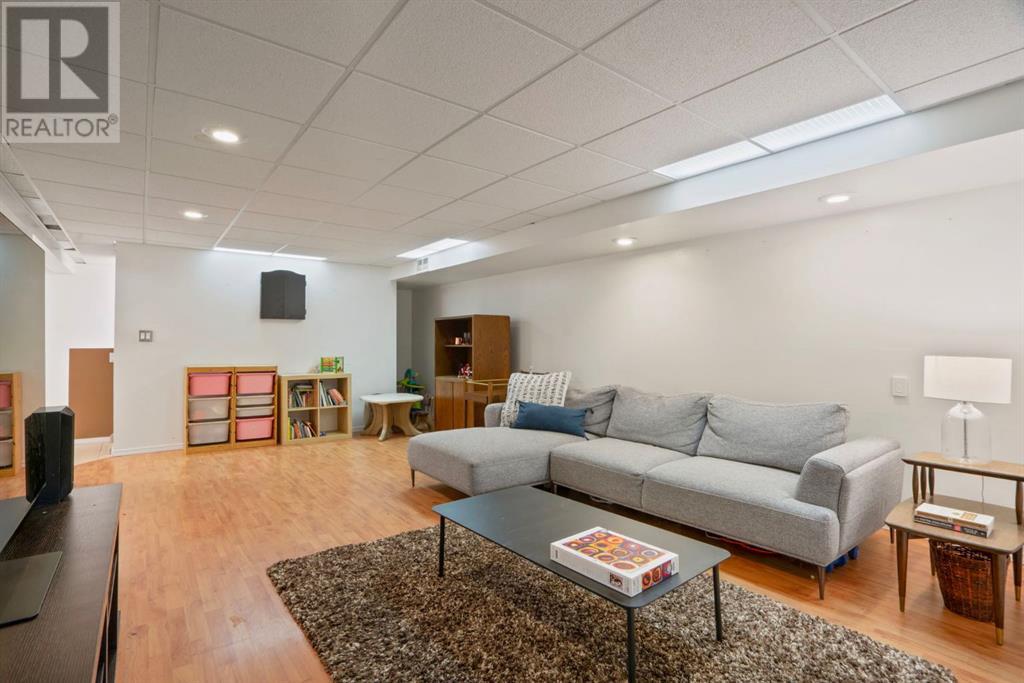 Single Family House Bungalow for Sale in  Midridge Drive SE Midnapore Calgary 