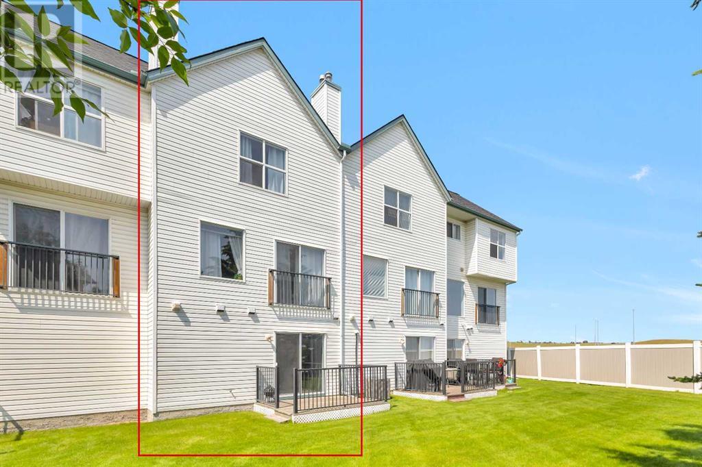 3, 200 Hidden Hills Terrace NW, Calgary, Alberta