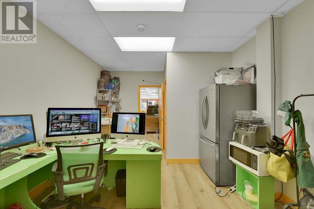 Photo 19 of 130 139 Keefer Street, Vancouver BC