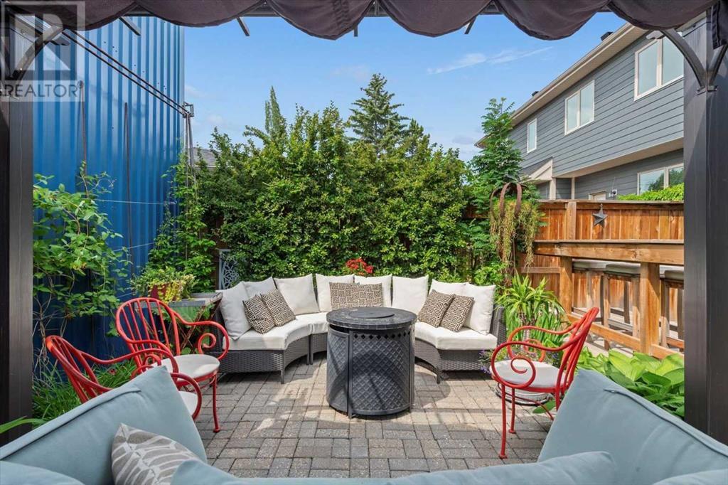 Single Family House for Sale in   Street NW Bowness Calgary 