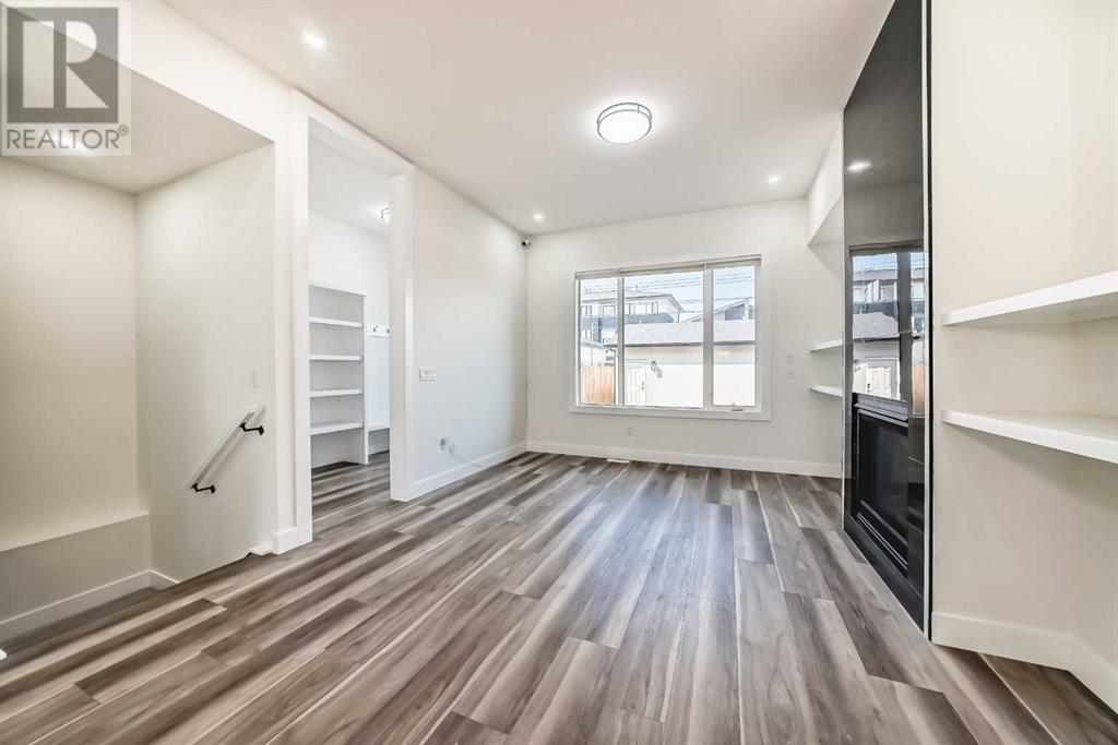 Single Family House for Sale in   Street NW Bowness Calgary 