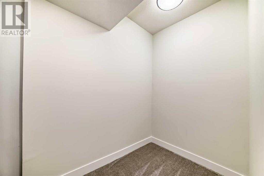 Single Family House for Sale in   Street NW Bowness Calgary 
