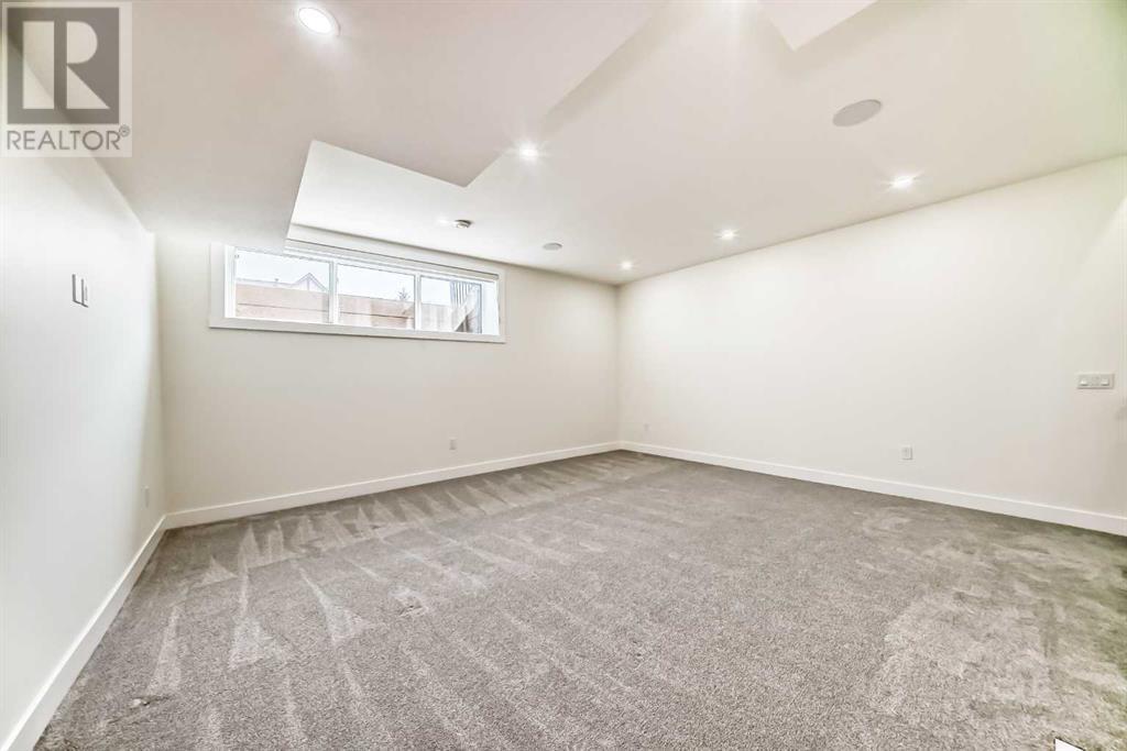 Single Family House for Sale in   Street NW Bowness Calgary 