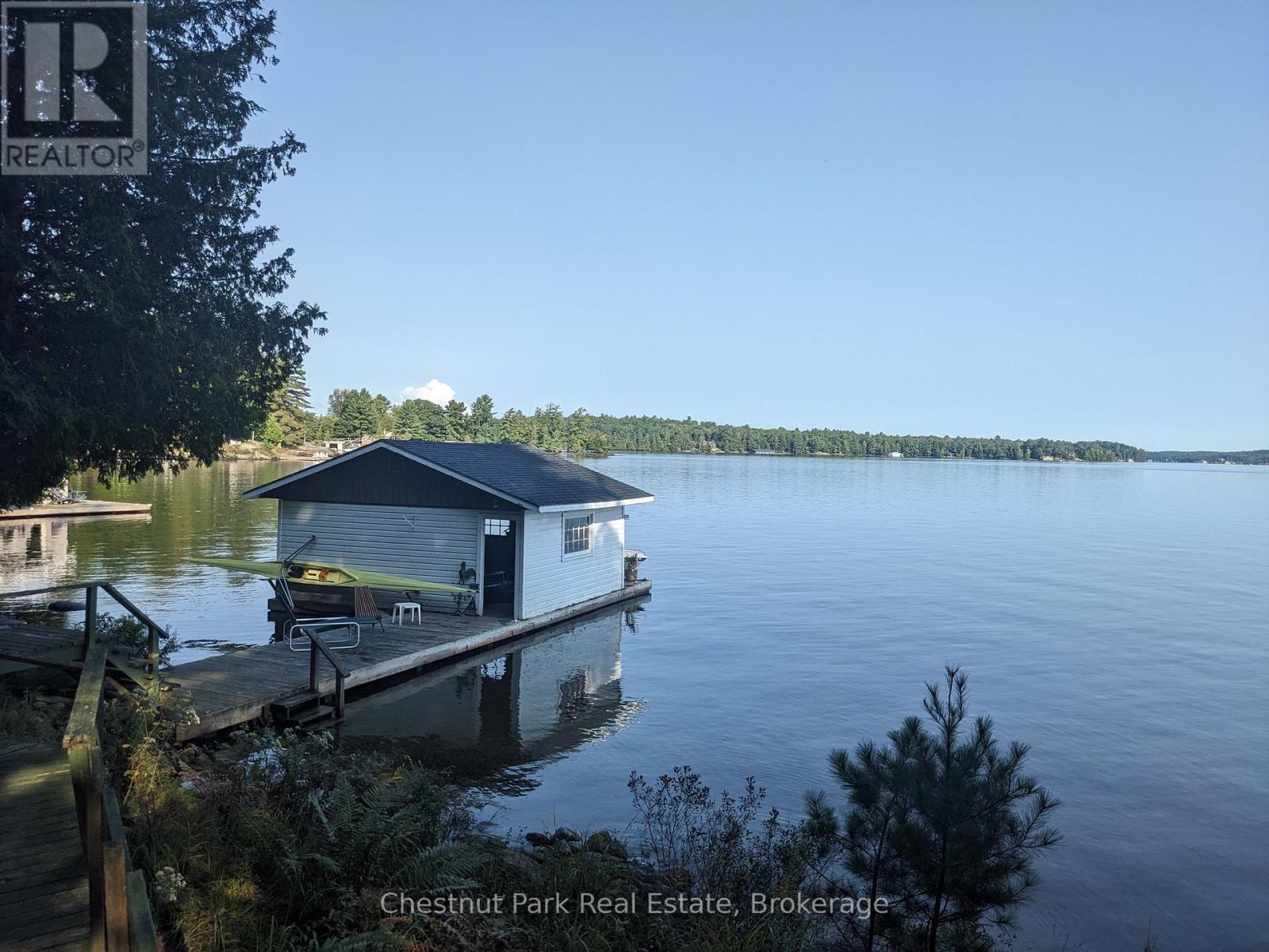 Photo 10 of 76 Tobin Island, Muskoka Lakes ON