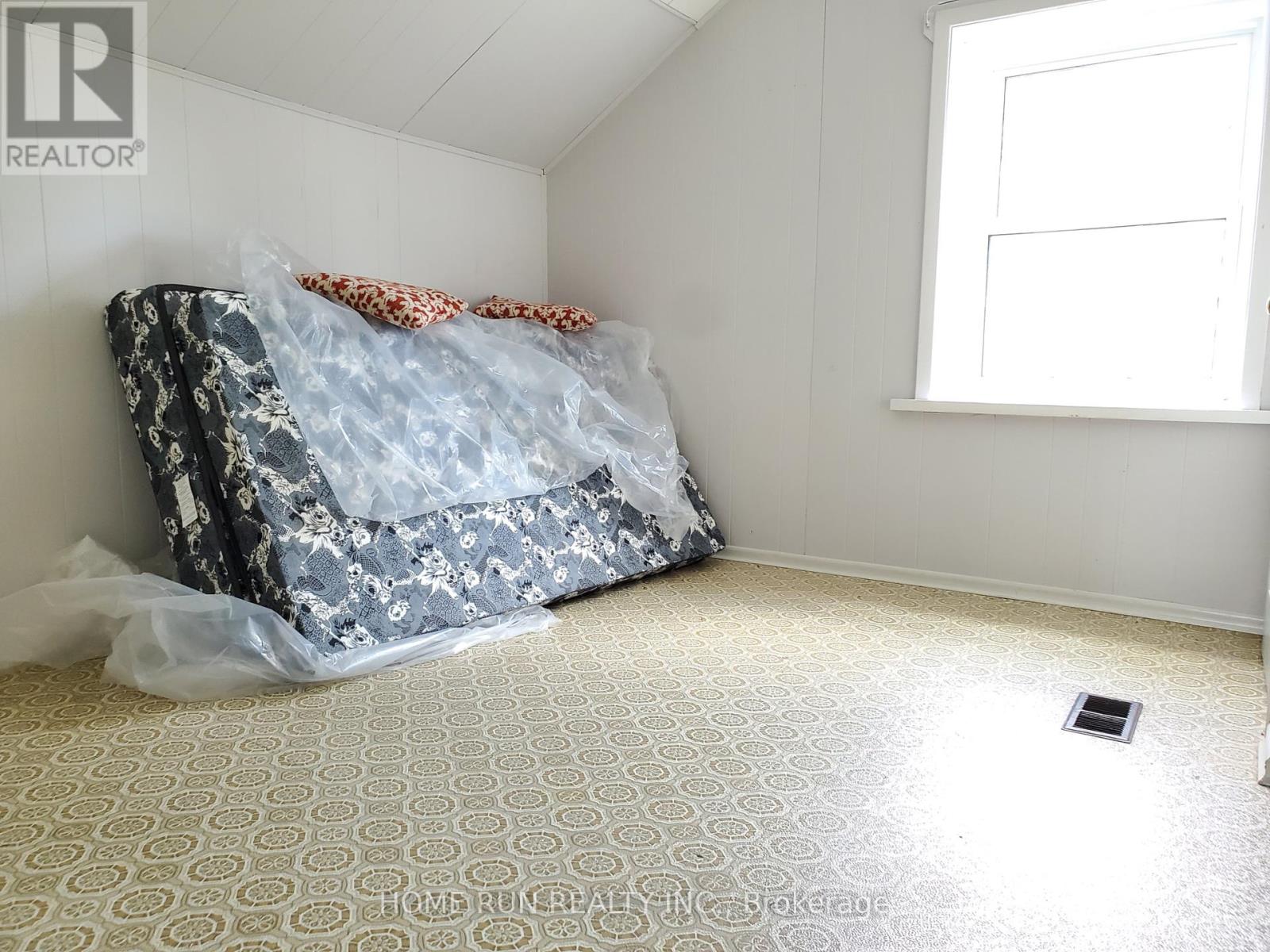 Photo 14 of 5612 Kavanagh Road, Elizabethtownkitley ON