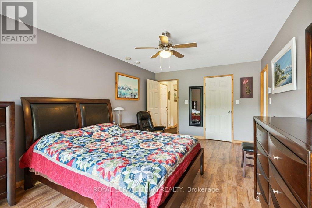 Photo 20 of 304 Hay Bay Lane, Leeds And The Thousand Islands ON