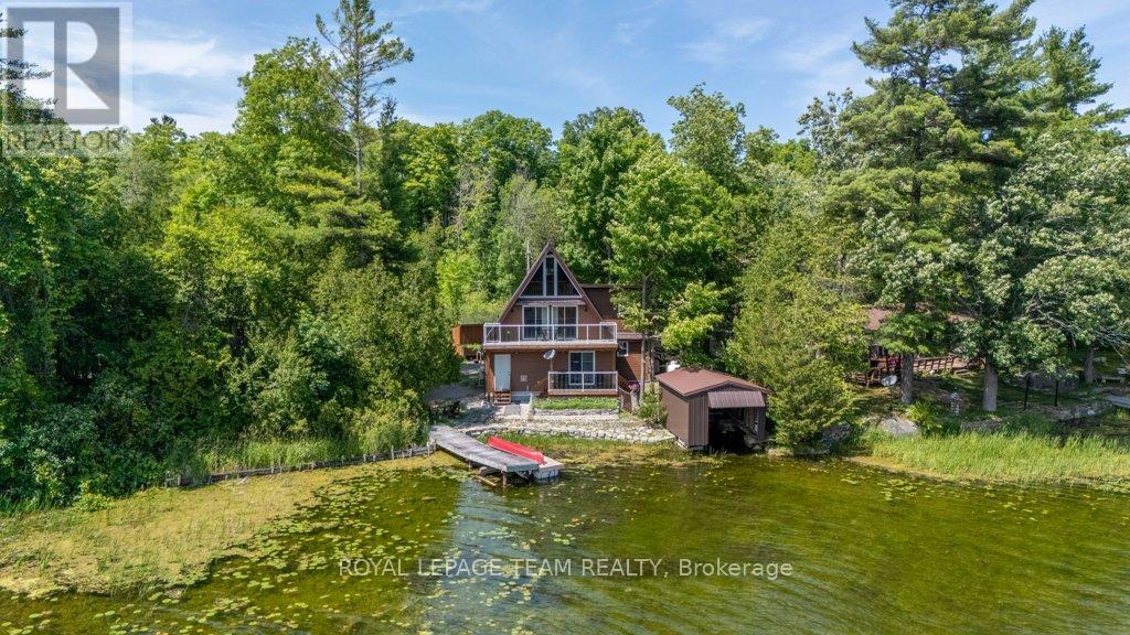 Photo 3 of 304 Hay Bay Lane, Leeds And The Thousand Islands ON