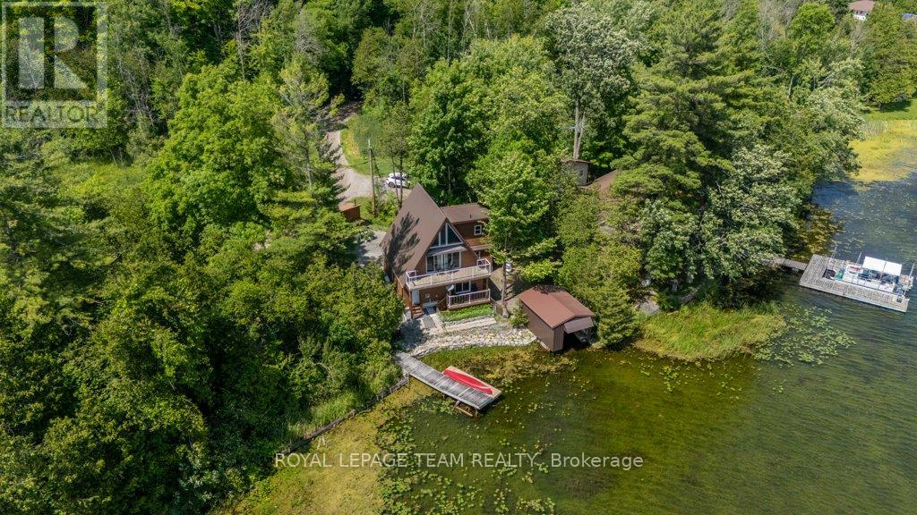 Photo 7 of 304 Hay Bay Lane, Leeds And The Thousand Islands ON