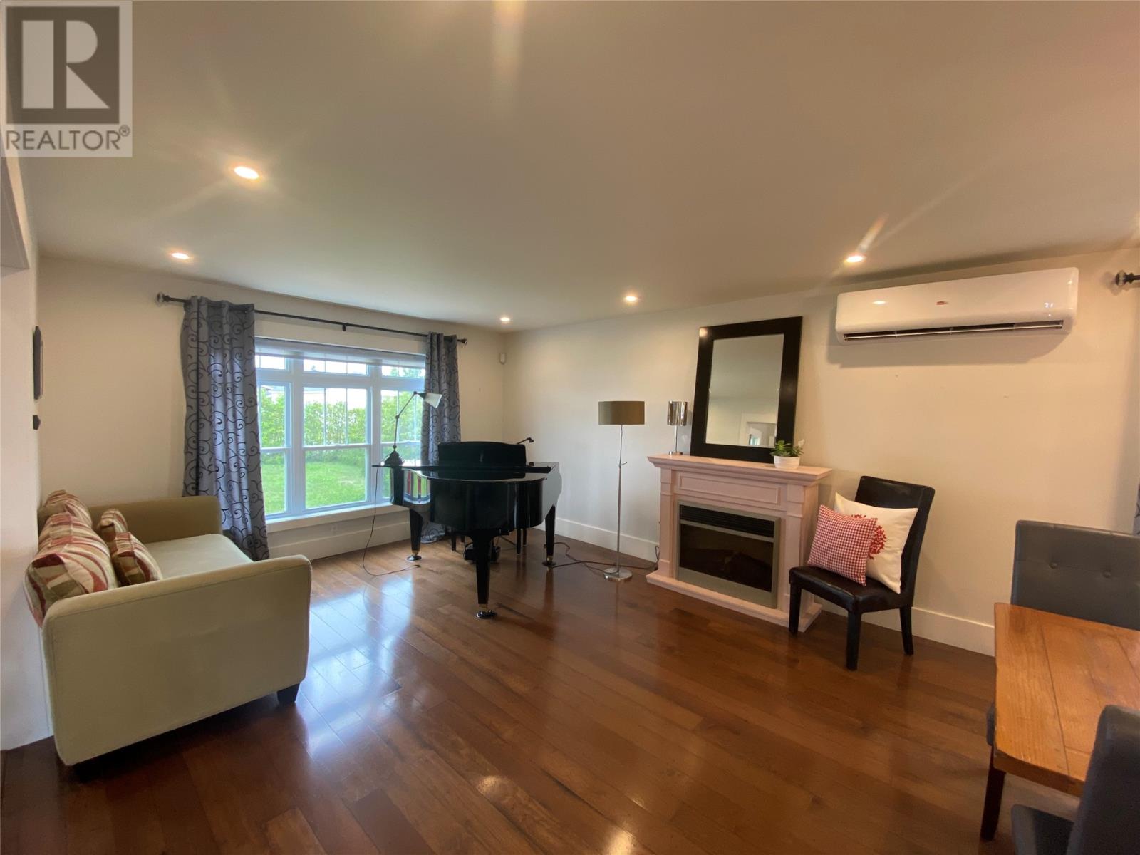 123 Main Street - 21