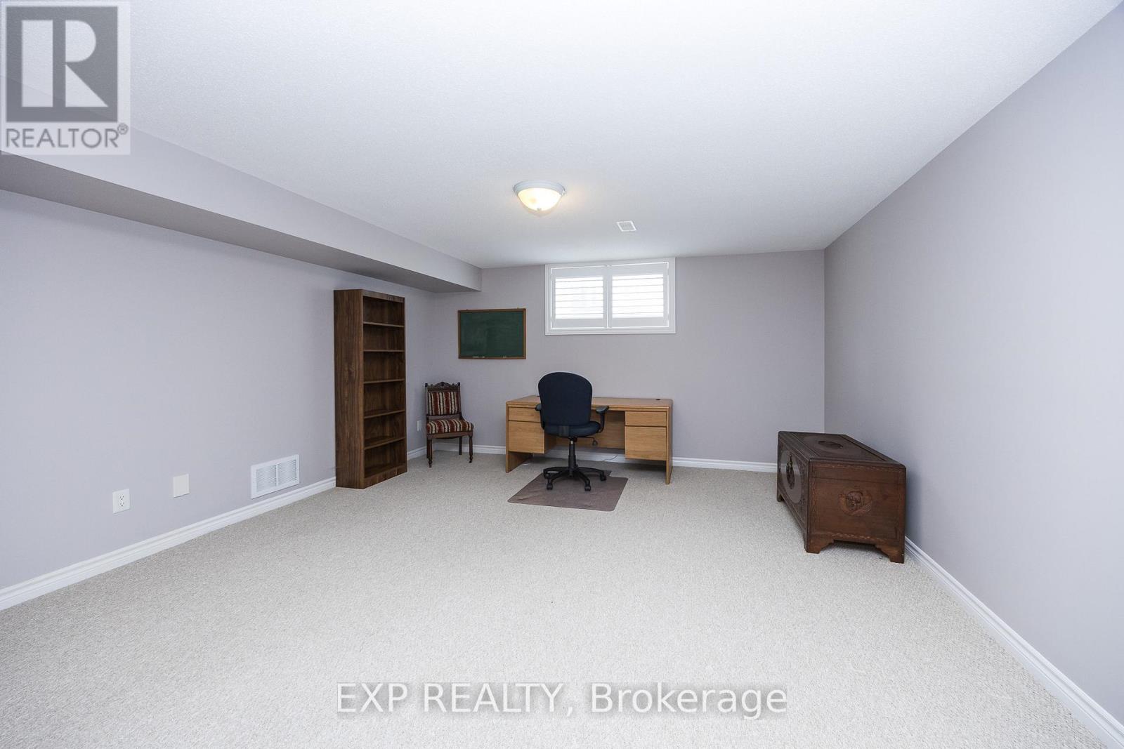 Photo 20 of 31 Gertie Street, Ottawa ON