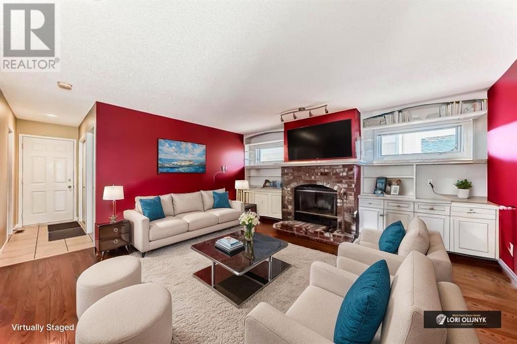 Single Family House for Sale in  Woodbrook Road SW Woodbine Calgary 
