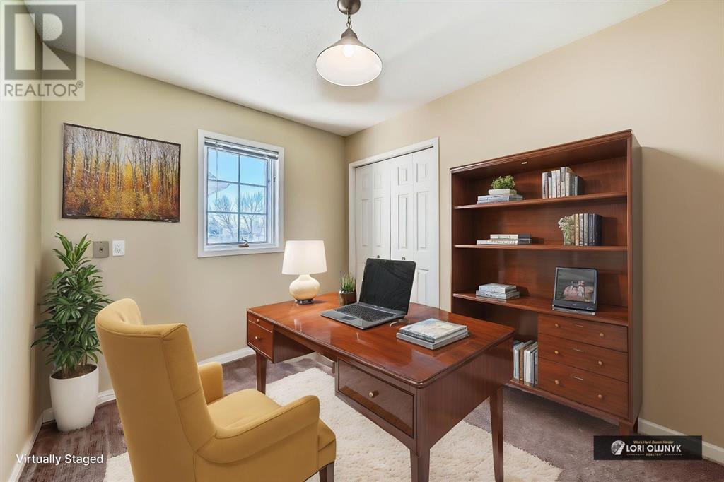 Single Family House for Sale in  Woodbrook Road SW Woodbine Calgary 