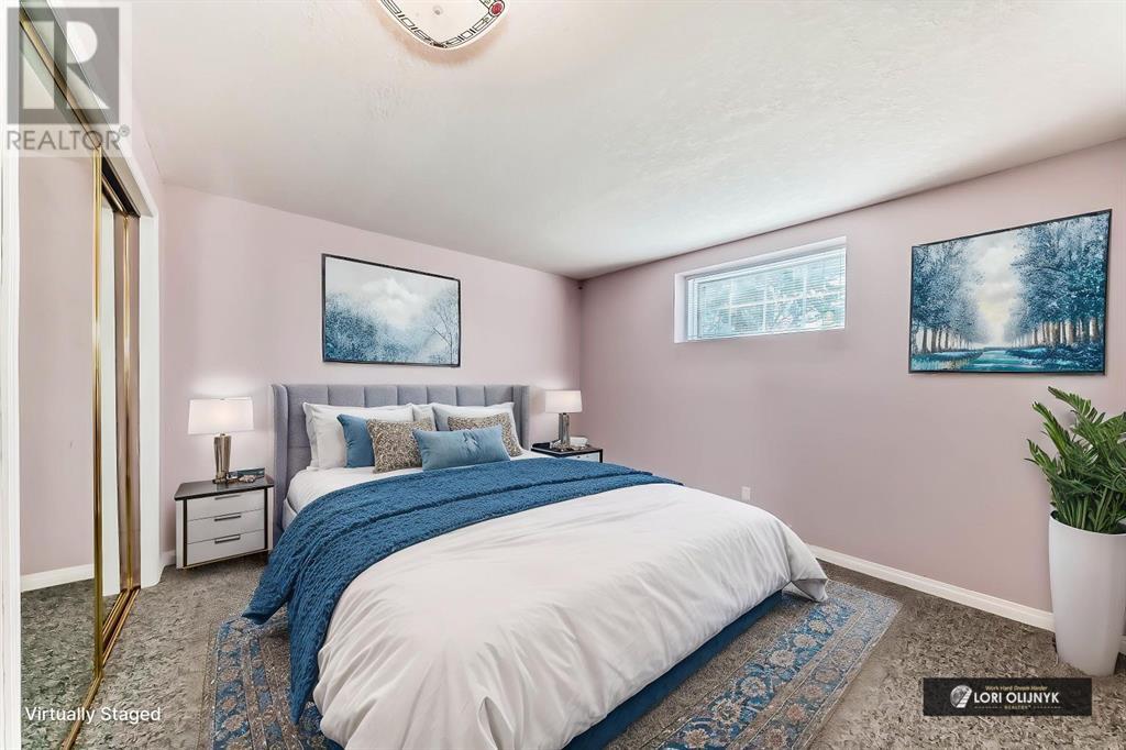 Single Family House for Sale in  Woodbrook Road SW Woodbine Calgary 