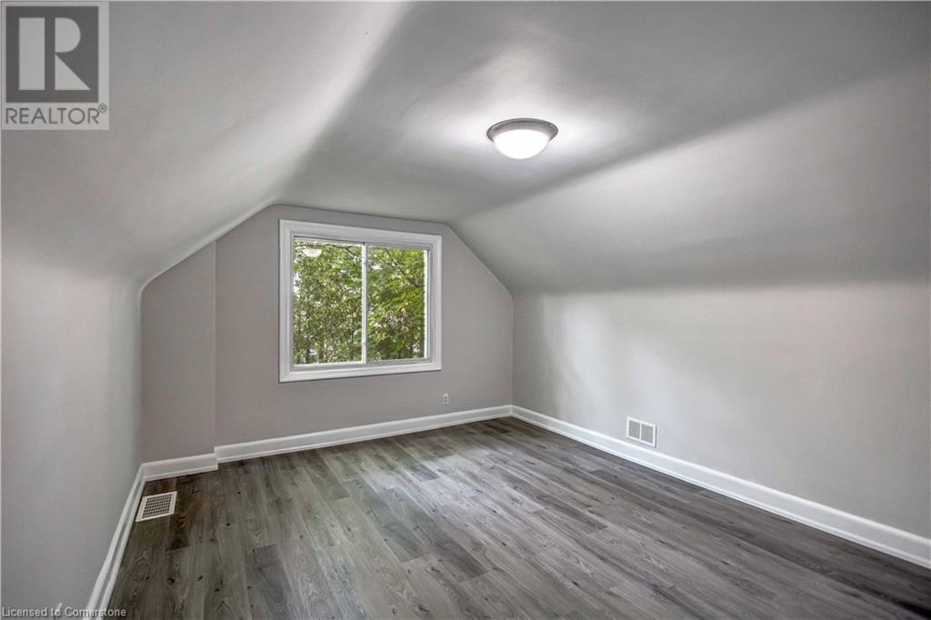 Photo 32 of 44 West 4th Street Unit Upper Level, Hamilton ON