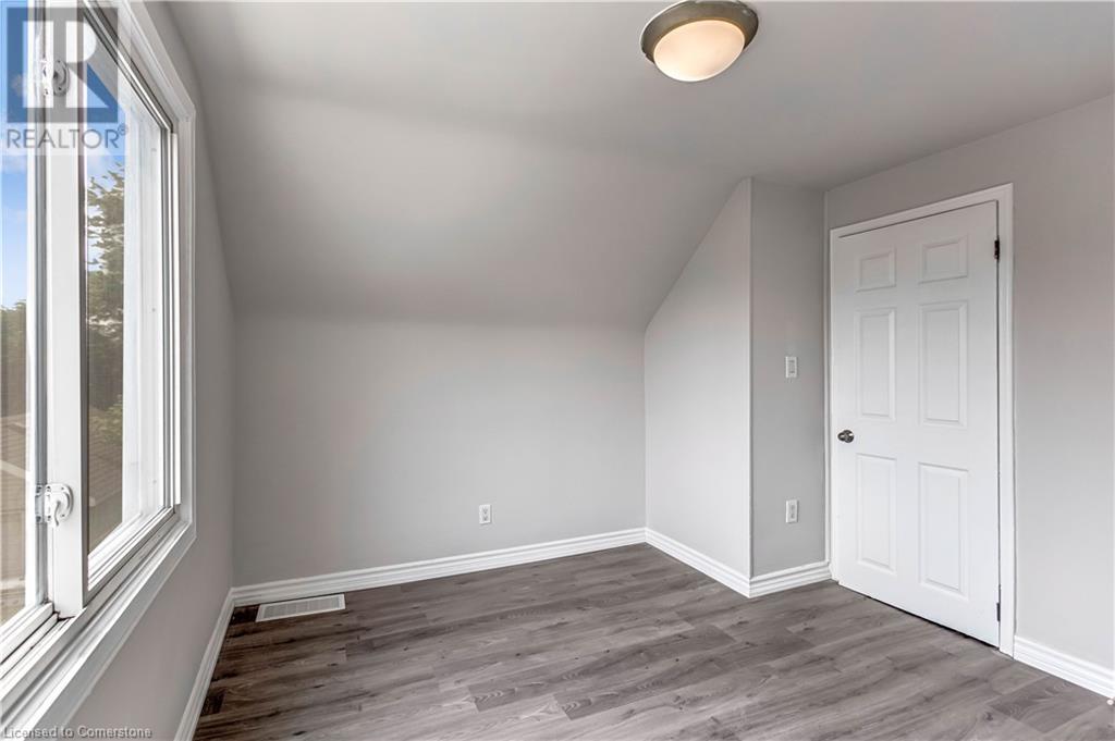 Photo 2 of 44 West 4th Street Unit Upper Level, Hamilton ON