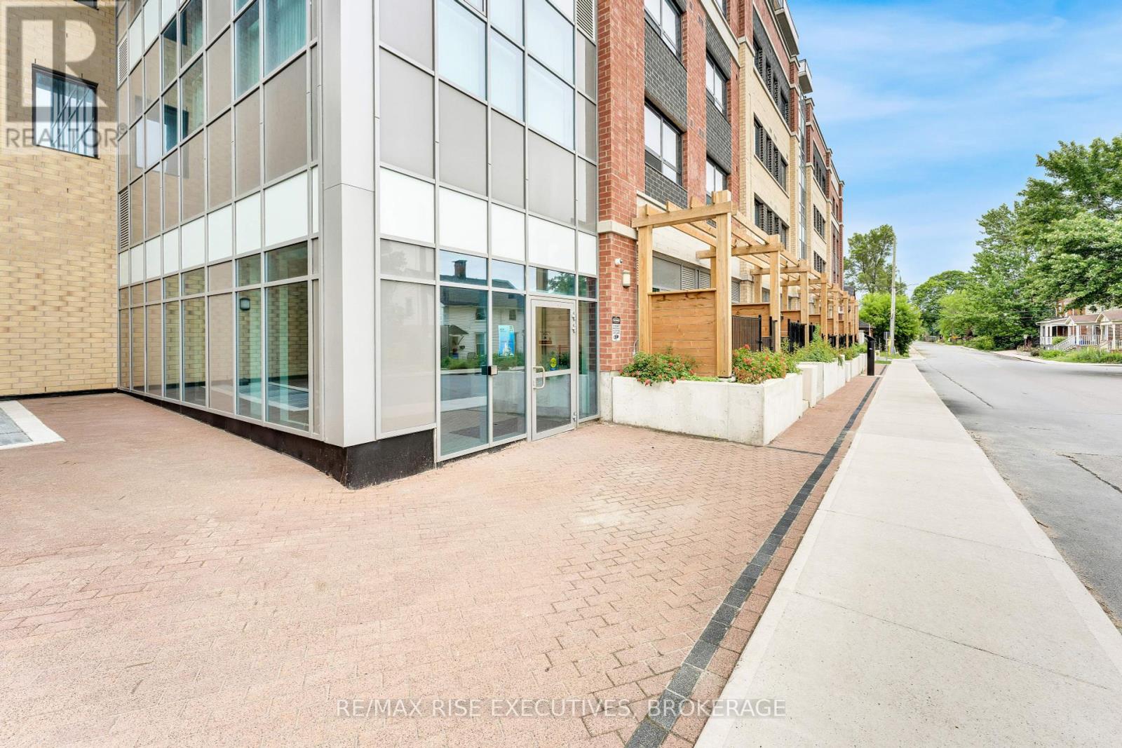 Photo 15 of 104 652 Princess Street, Kingston ON