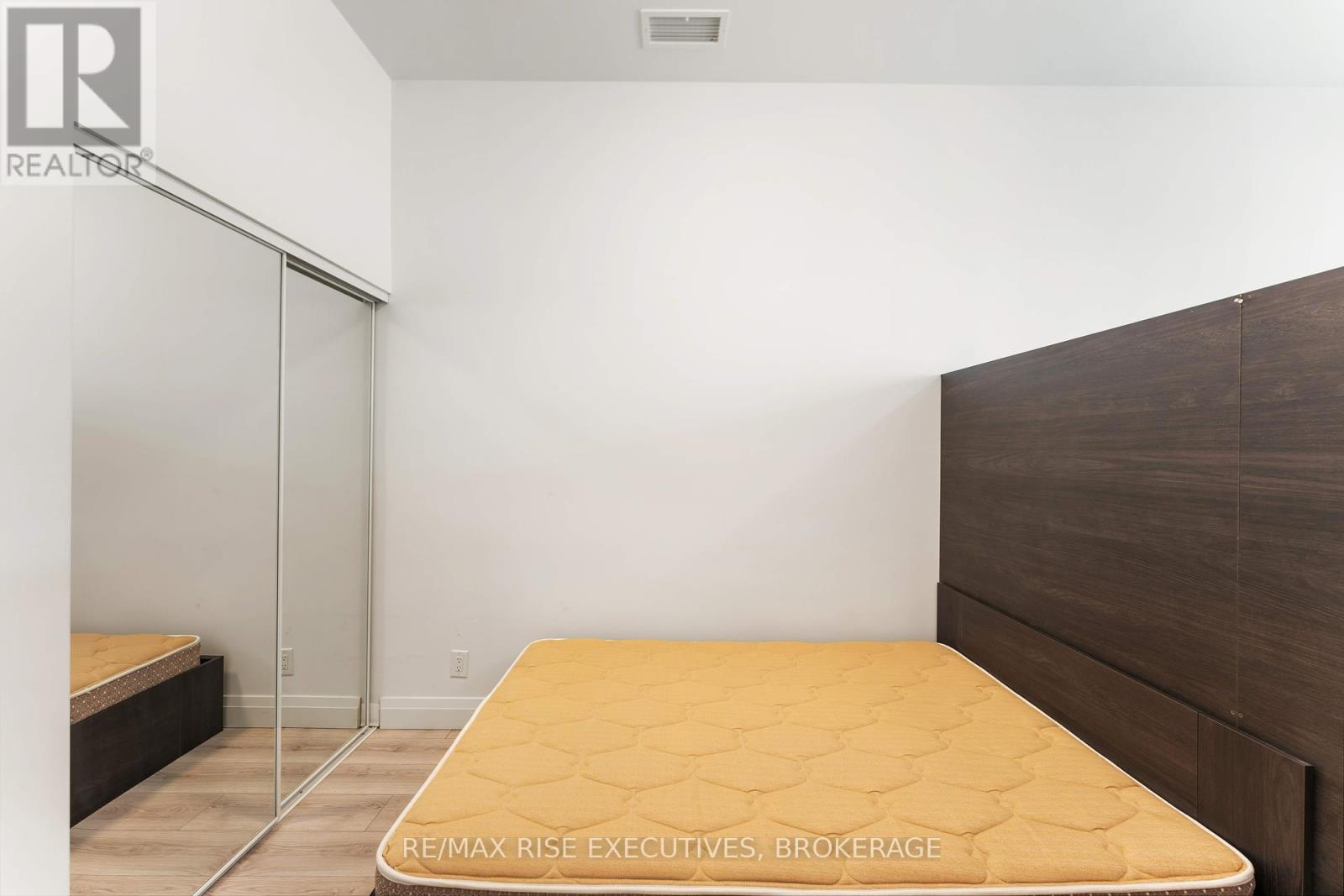 Photo 12 of 104 652 Princess Street, Kingston ON
