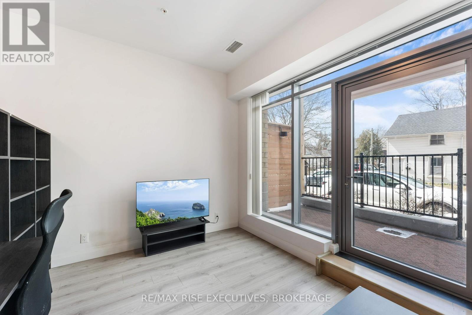 Photo 6 of 104 652 Princess Street, Kingston ON