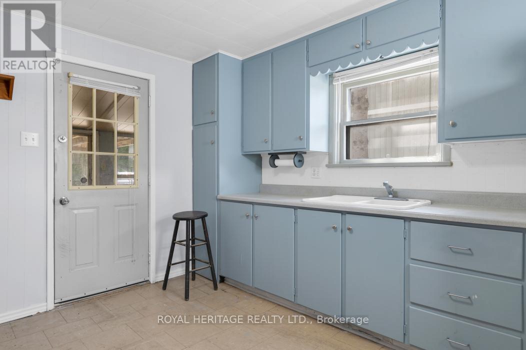 Photo 44 of 27 Young Street, Brighton ON