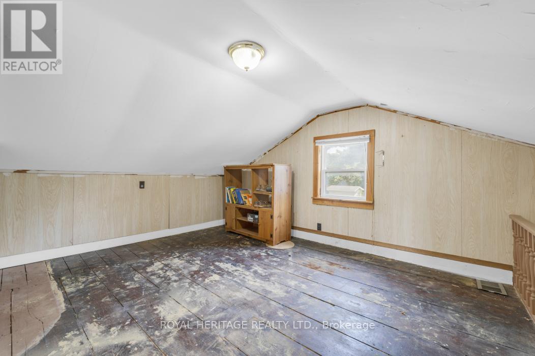 Photo 12 of 27 Young Street, Brighton ON