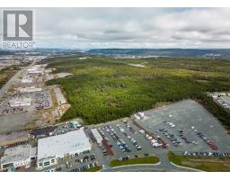 543 Kenmount Road thumbnail 13