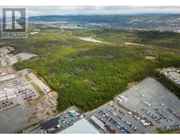 543 Kenmount Road thumbnail 14