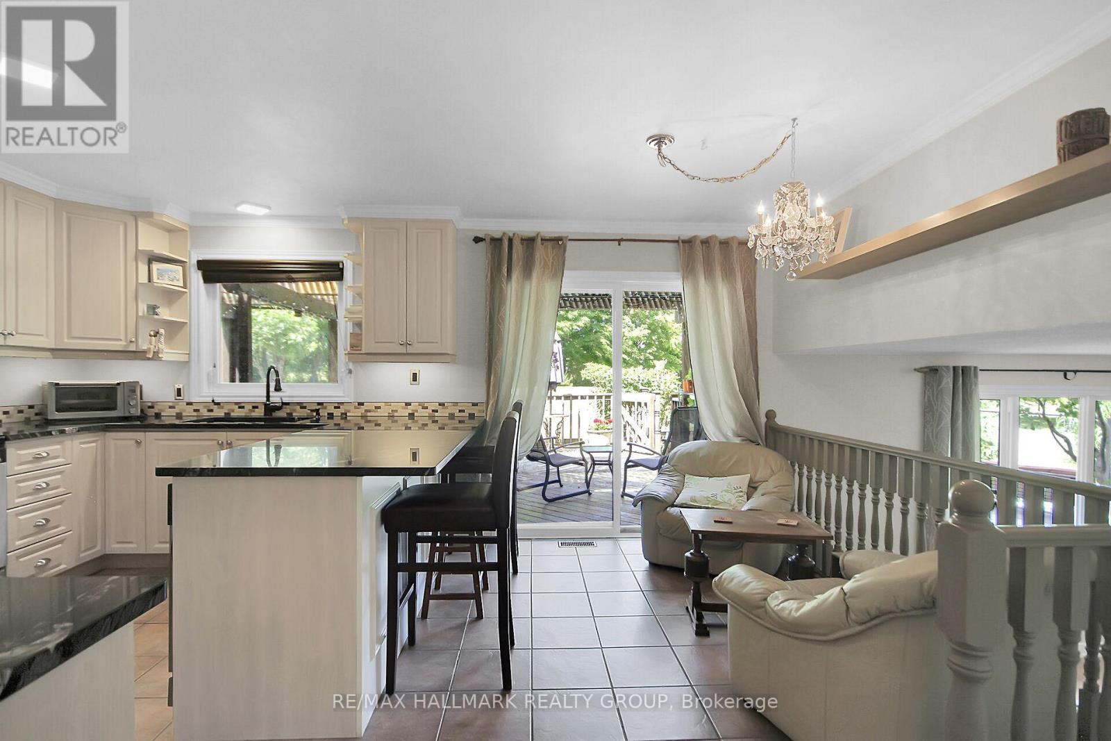Photo 11 of 6942 Gallagher Road, Ottawa ON