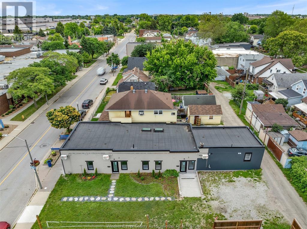 Photo 2 of 1151 Drouillard, Windsor ON