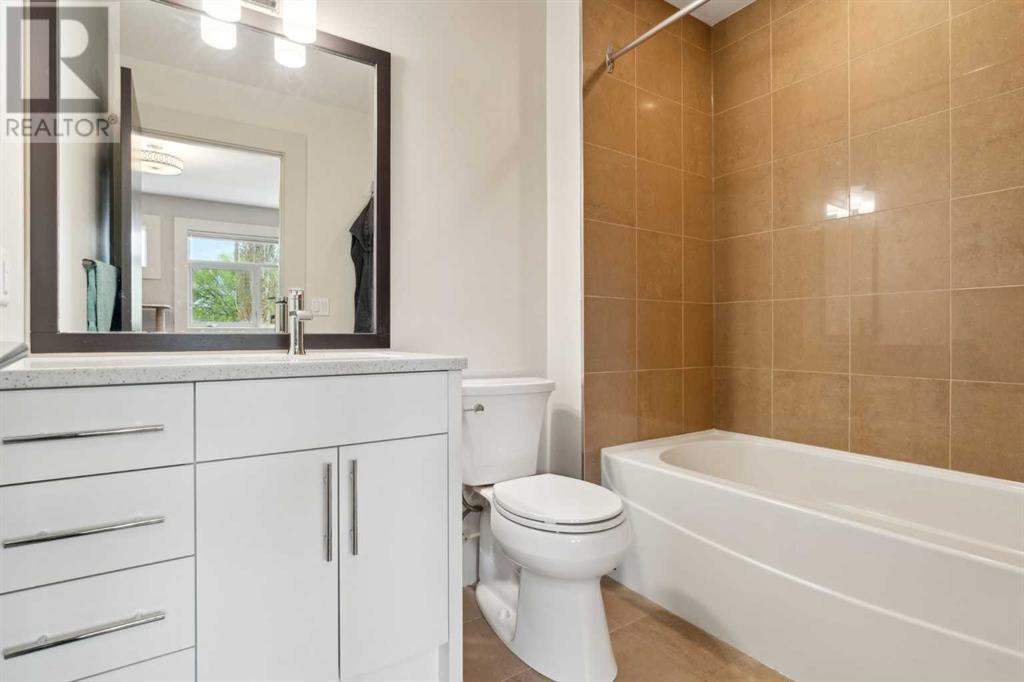 Single Family House for Sale in  Westmount Road NW Hillhurst Calgary 