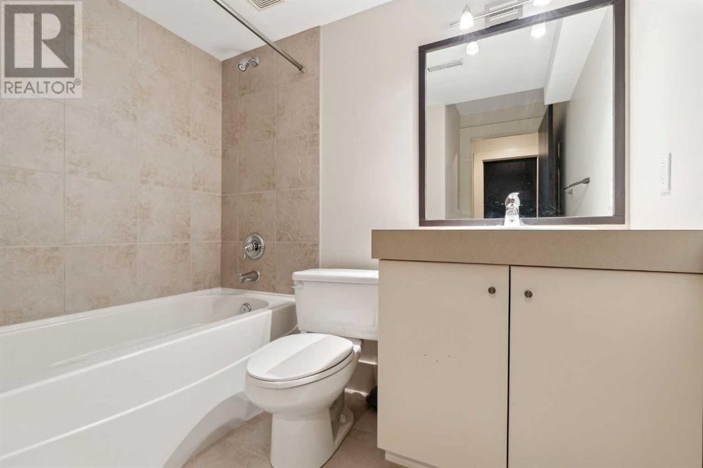 Single Family House for Sale in  Westmount Road NW Hillhurst Calgary 