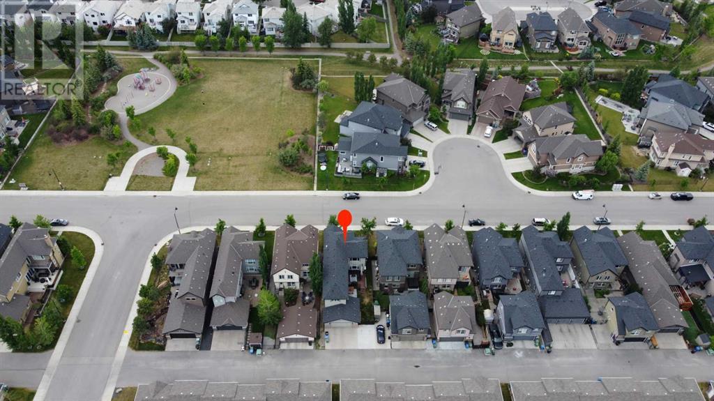 Single Family House for Sale in  Quarry Drive SE Douglasdale/Glen Calgary 