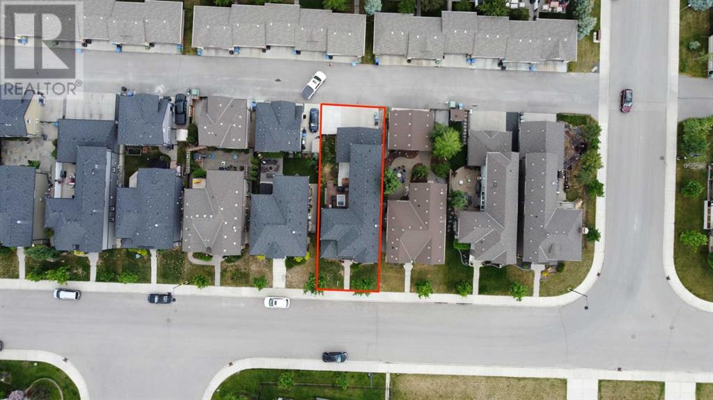 Single Family House for Sale in  Quarry Drive SE Douglasdale/Glen Calgary 
