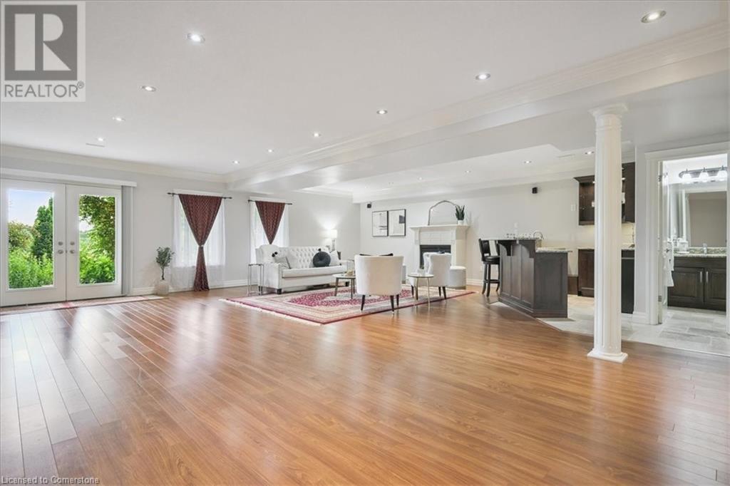 Photo 34 of 59 Newcastle Drive, Kitchener ON