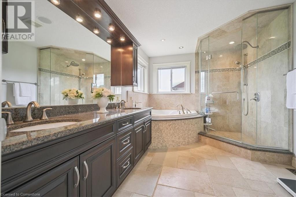 Photo 28 of 59 Newcastle Drive, Kitchener ON