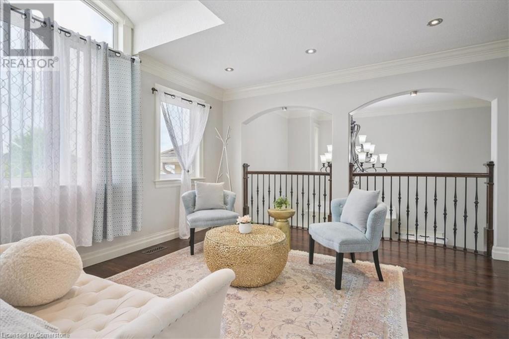 Photo 33 of 59 Newcastle Drive, Kitchener ON