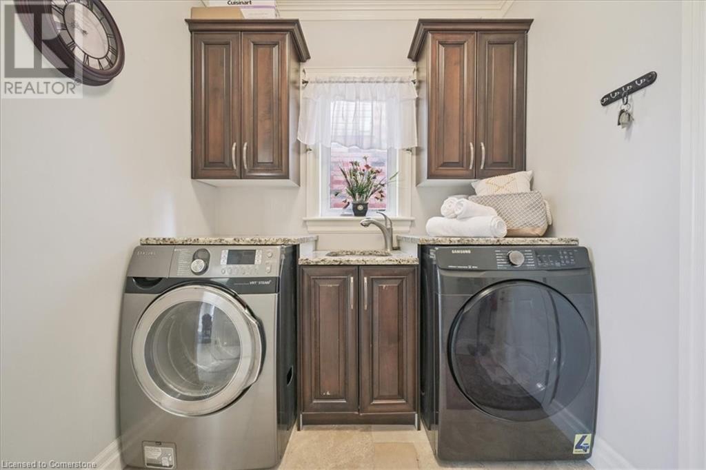 Photo 24 of 59 Newcastle Drive, Kitchener ON