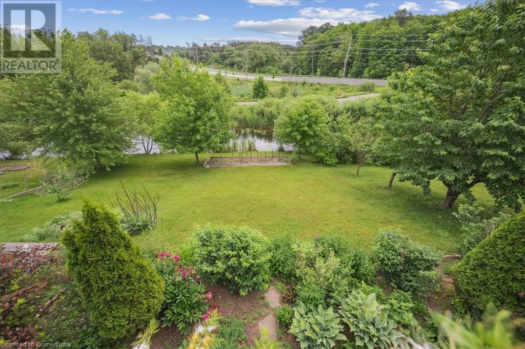 Photo 22 of 59 Newcastle Drive, Kitchener ON