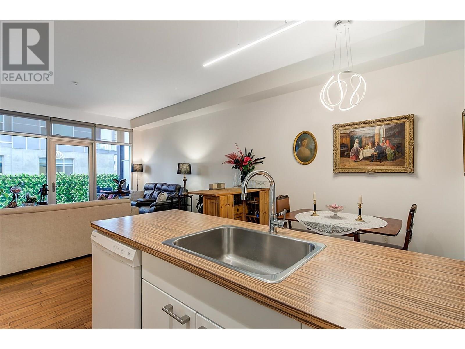 310 1289 Ellis Street, Kelowna