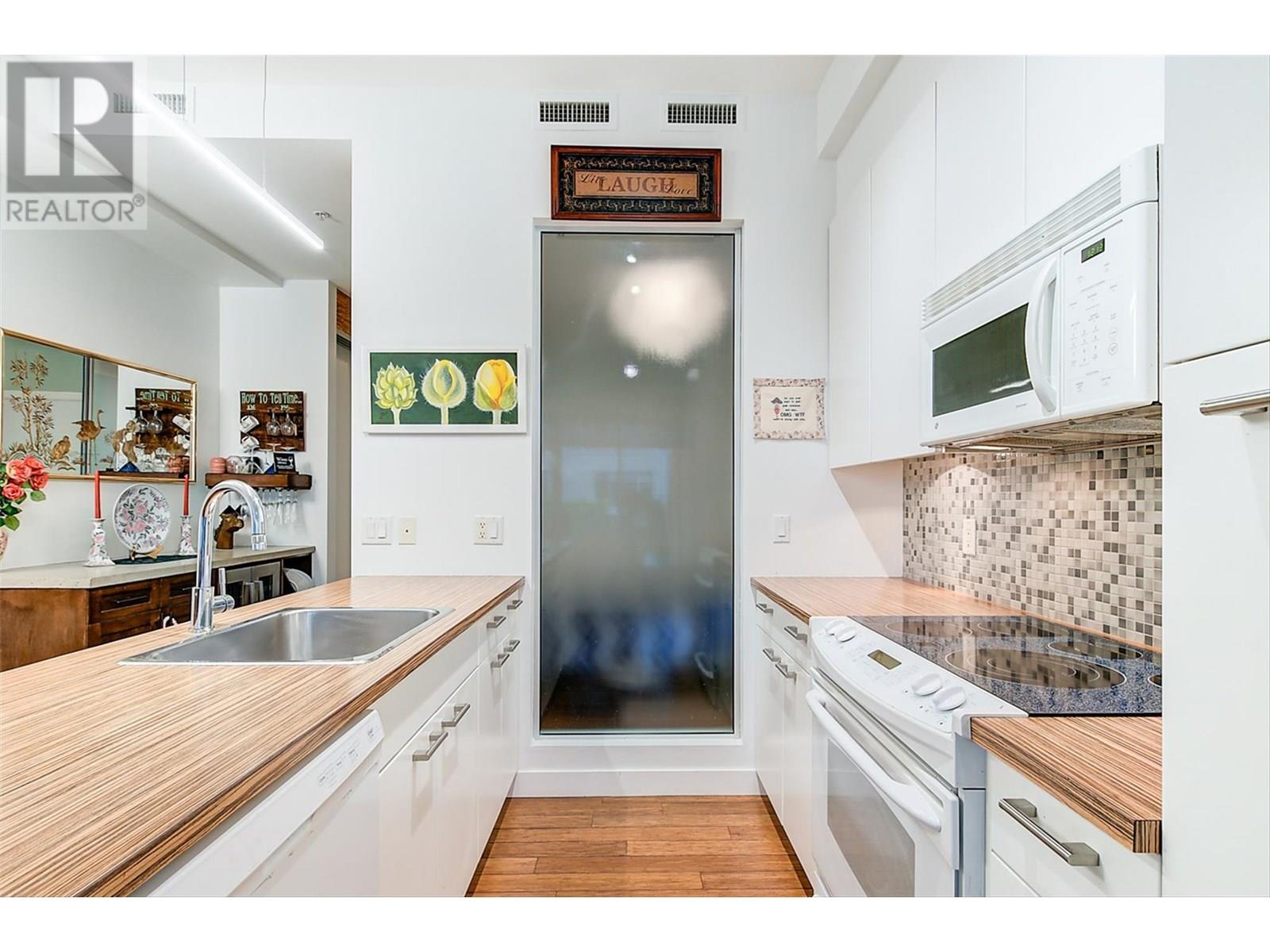 310 1289 Ellis Street, Kelowna