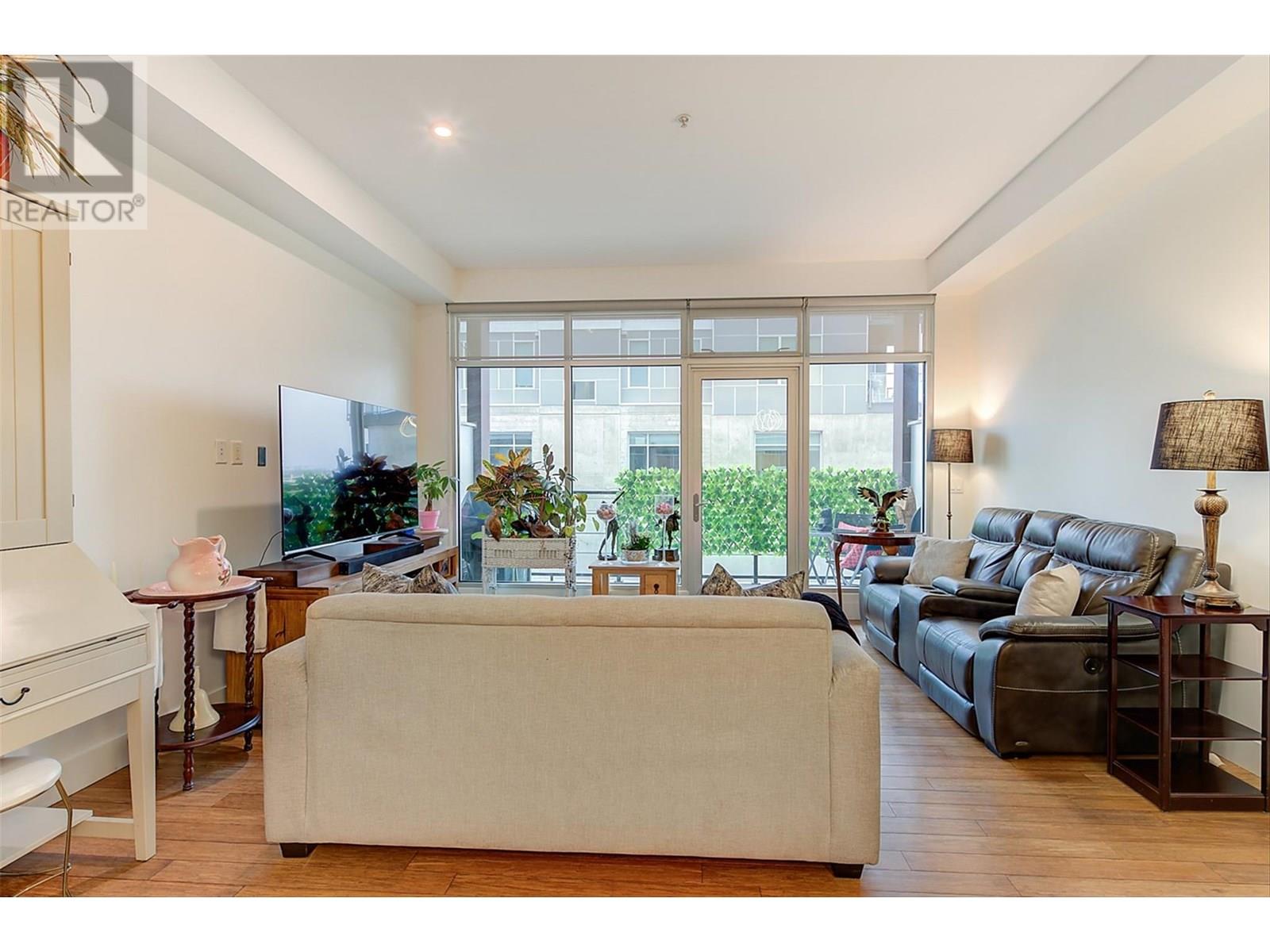 310 1289 Ellis Street, Kelowna