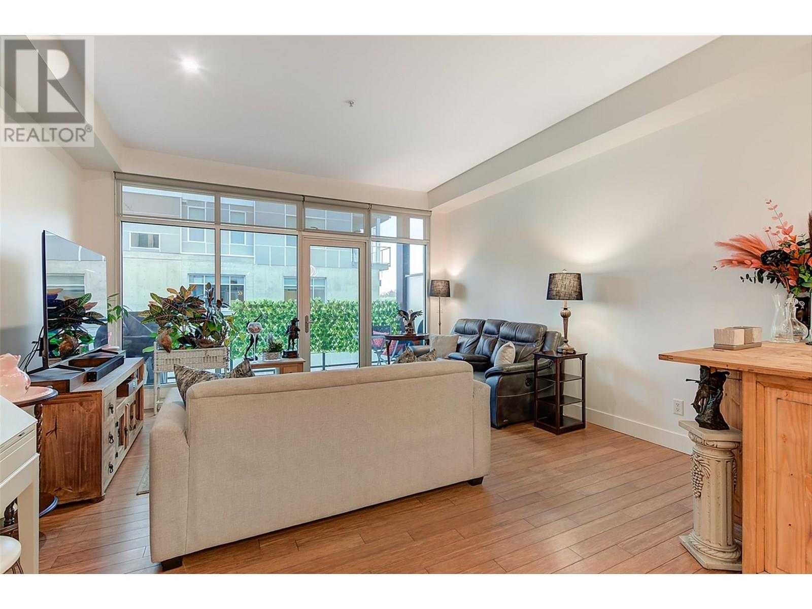 310 1289 Ellis Street, Kelowna